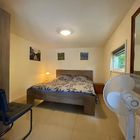 La Luna - Desi * Heerhugowaard