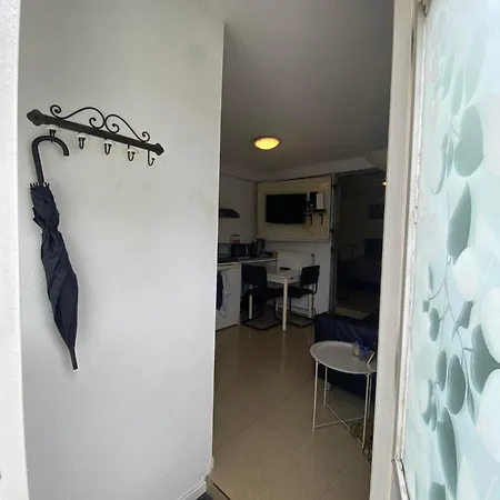 La Luna - Desi Farm stay *